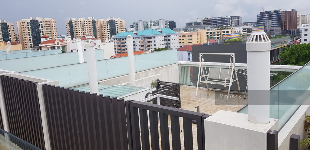 The Water Edge (D14), Apartment #196235392